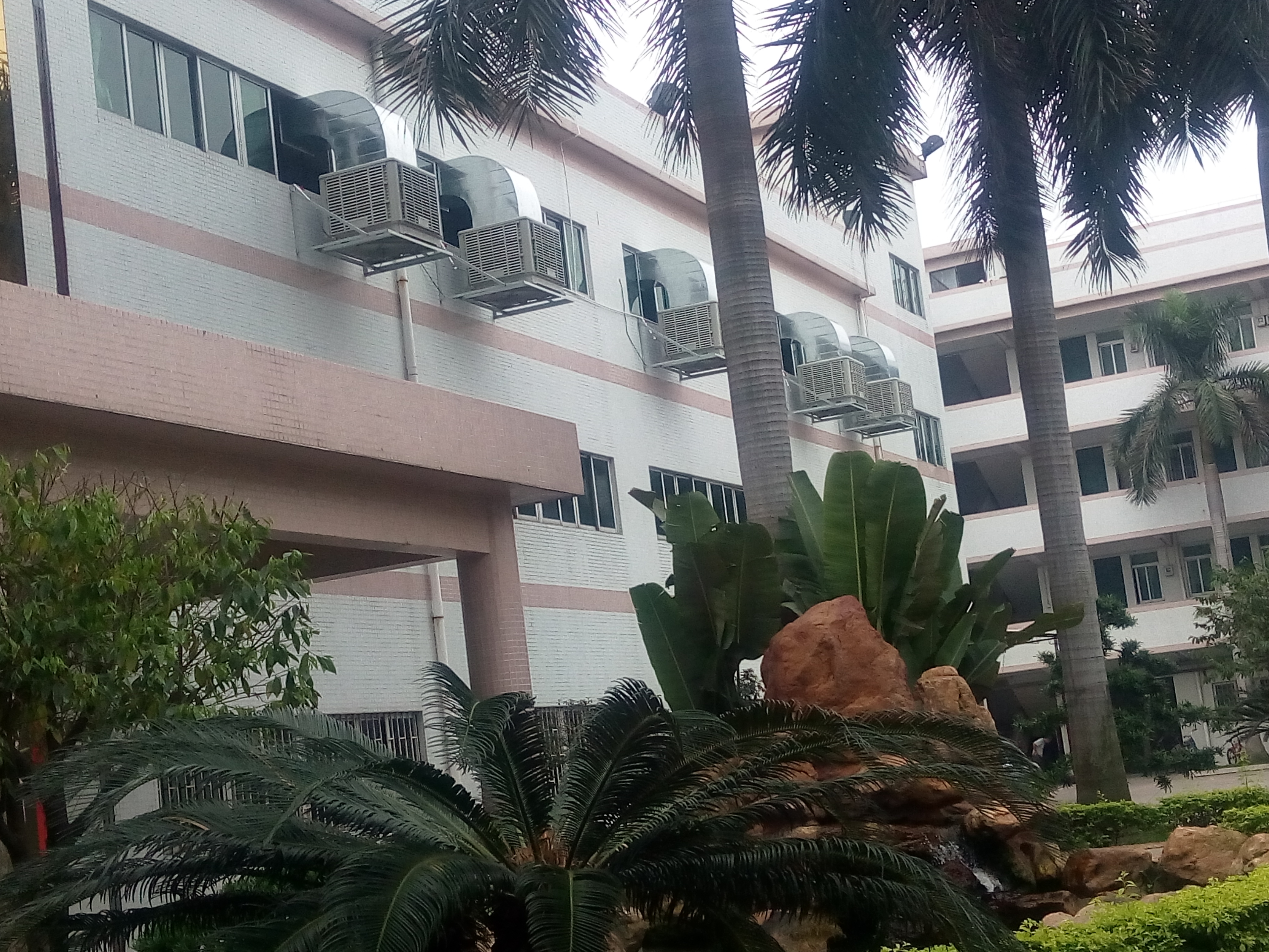 汽車車間廠房降溫設備…/ 汽車車間廠房降溫設備…